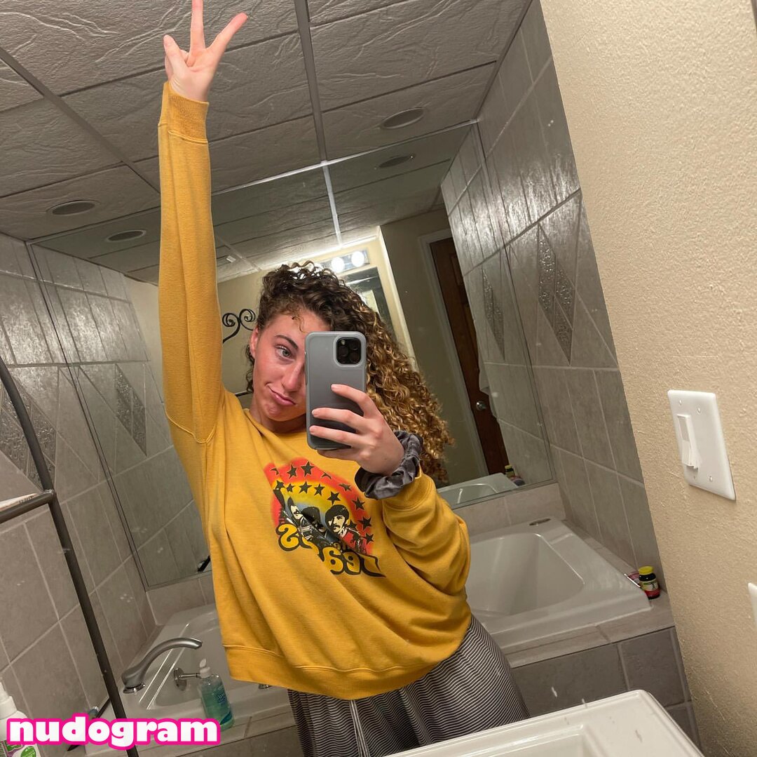 Karlye Taylor Onlyfans Content Leaks And What You Need To Know