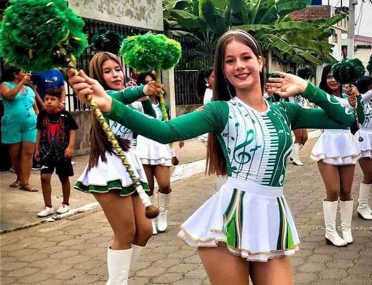 Leidy Lvarez Una Chonera Que Proyecta La Belleza De Las Mujeres De Manab Ellas Inspiran