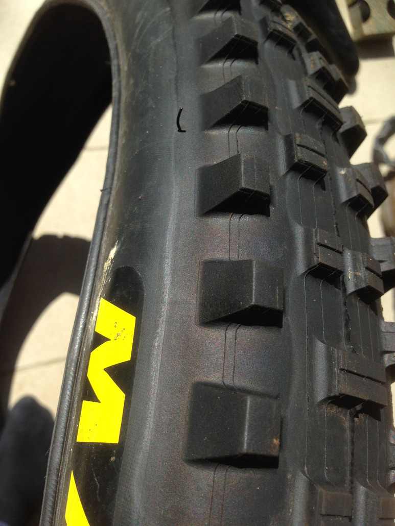 Tests De Pneus Manitou