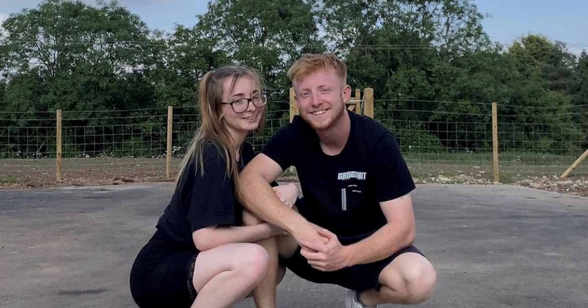 Young Couple Making 5K A Month On Onlyfans From Their Saucy Videos